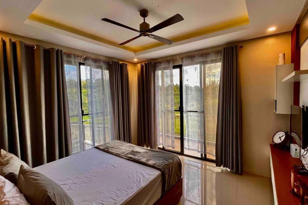 Overlooking Staycation At Sandari Batulao Tagaytay City Eksteriør bilde